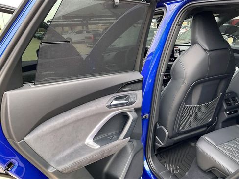 New 2025 Audi SQ5 Premium Plus image 18