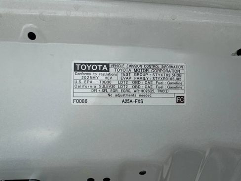 Used 2025 Toyota RAV4 Limited w/ Advanced Technology Package AWD/4WD image 76