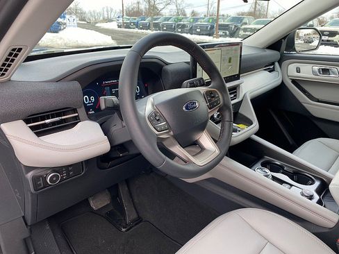 New 2026 Ford Explorer Active w/ Active Comfort Package image 21
