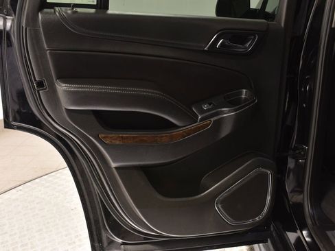 Used 2019 Chevrolet Tahoe LT image 25