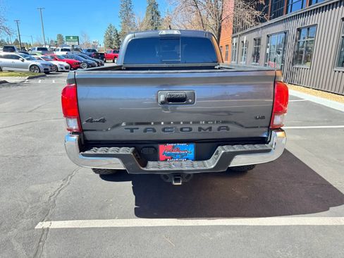 Used 2023 Toyota Tacoma SR5 w/ Black Out Package (TMS) image 4