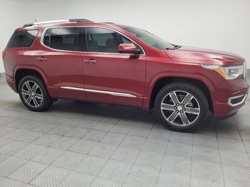 Used 2019 GMC Acadia Denali w/ Technology Package AWD/4WD image 11