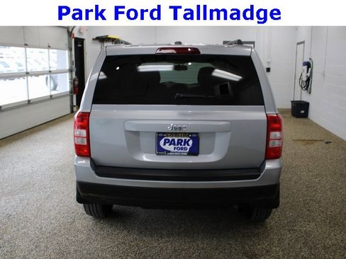 Used 2017 Jeep Patriot Sport w/ Power Value Group image 4