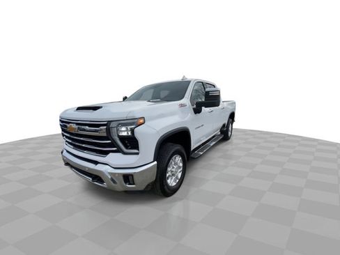 Used 2024 Chevrolet Silverado 2500 LTZ w/ LTZ Convenience Package AWD/4WD image 6