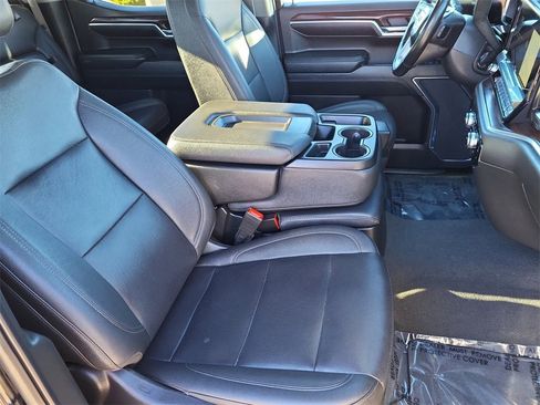 Certified 2024 GMC Sierra 1500 SLT image 16