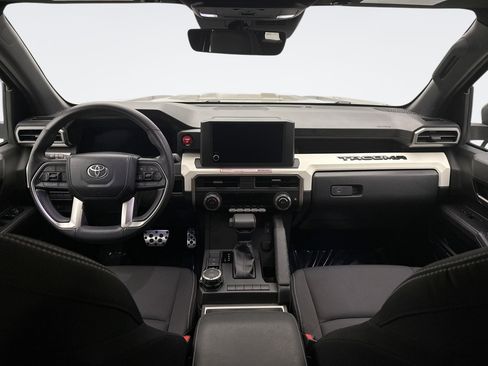 Used 2024 Toyota Tacoma TRD Sport image 14