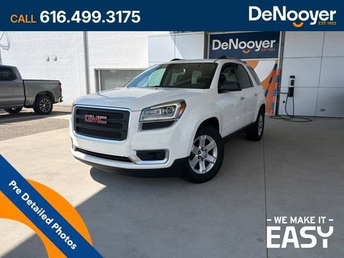 Used 2013 GMC Acadia SLE FWD image 1