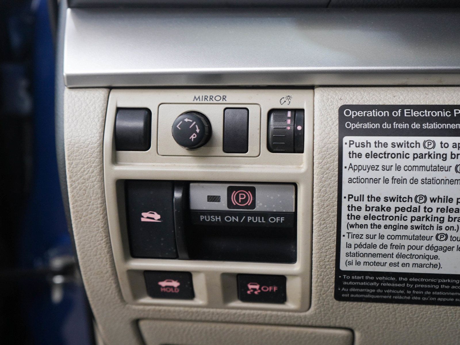 Used 2010 Subaru Legacy 2.5i Premium AWD/4WD image 23