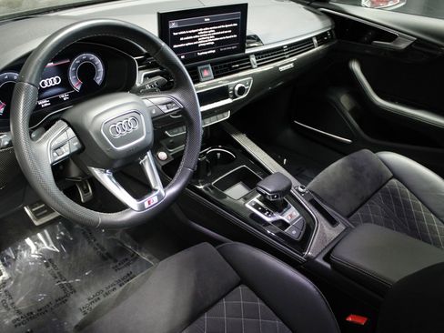 Used 2021 Audi S4 Prestige w/ Prestige Package image 27