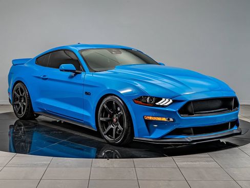 Used 2022 Ford Mustang GT w/ GT Performance Package RWD image 12