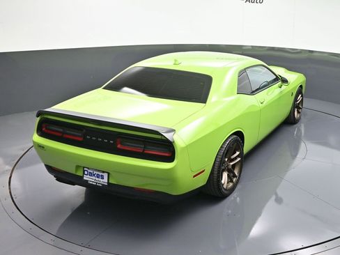 Used 2019 Dodge Challenger SRT Hellcat Redeye image 44