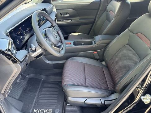 New 2026 Nissan Kicks SR FWD image 14
