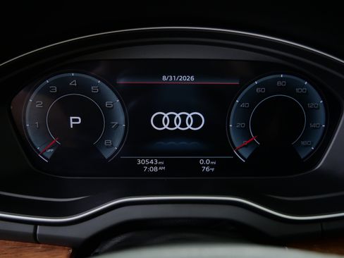 Used 2023 Audi Q5 2.0T Premium Plus w/ Premium Plus Package AWD/4WD image 19