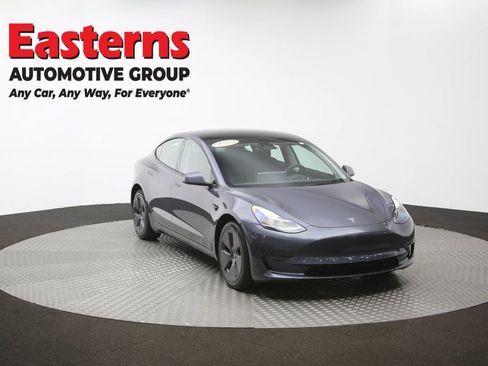 Used 2023 Tesla Model 3 Standard Range RWD image 45