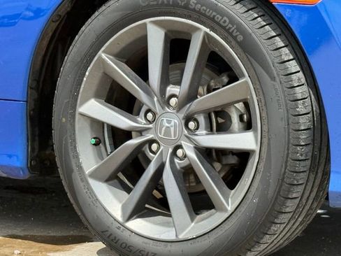 Used 2020 Honda Civic EX image 11