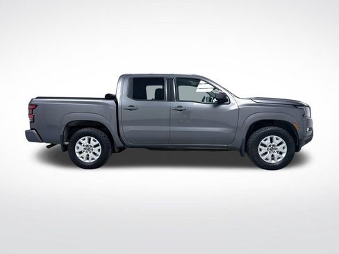 Used 2022 Nissan Frontier SV AWD/4WD image 13