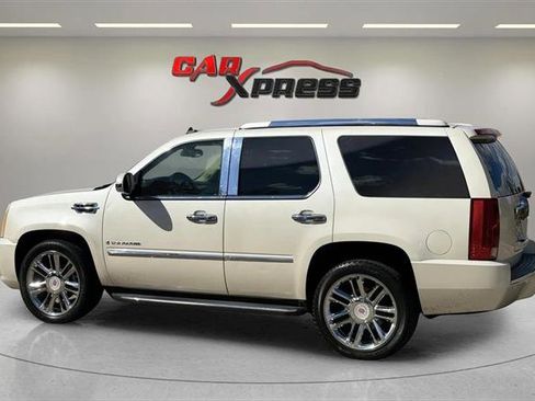 Used 2009 Cadillac Escalade AWD image 12