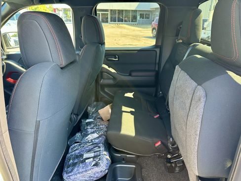 New 2026 Nissan Frontier PRO-4X w/ Pro-4x Convenience Package image 37