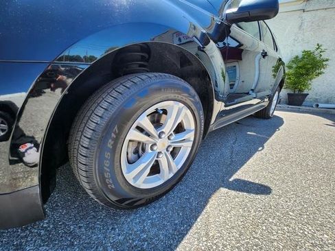 Used 2014 Chevrolet Equinox LS AWD/4WD image 21