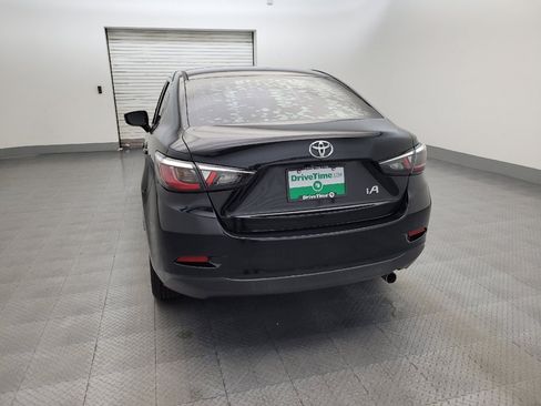 Used 2018 Toyota Yaris iA FWD image 6