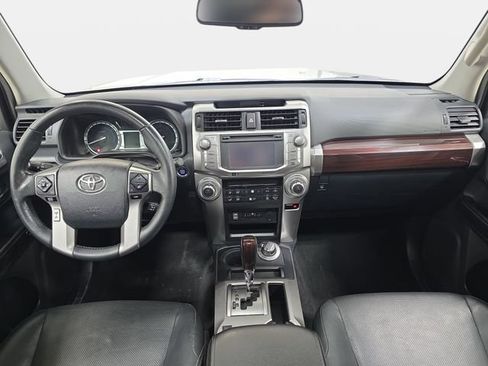 Used 2018 Toyota 4Runner Limited AWD/4WD image 10