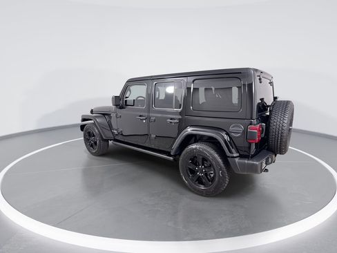 Used 2023 Jeep Wrangler Unlimited Sahara AWD/4WD image 6