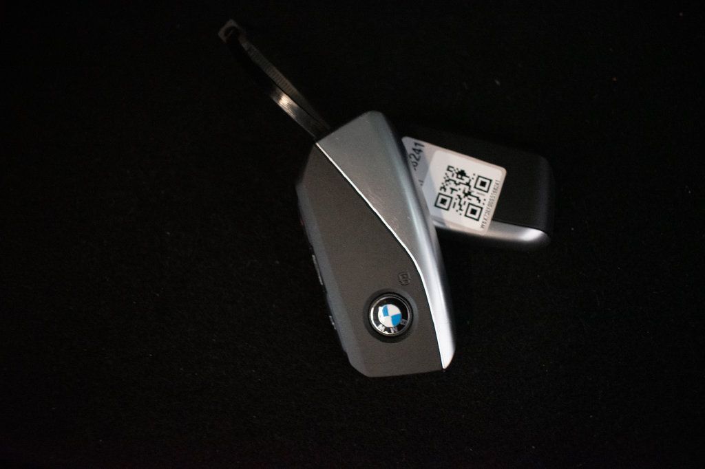 Used 2025 BMW X1 xDrive28i AWD/4WD image 28