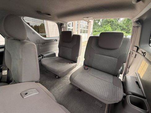 Used 2006 Toyota 4Runner SR5 AWD/4WD image 16