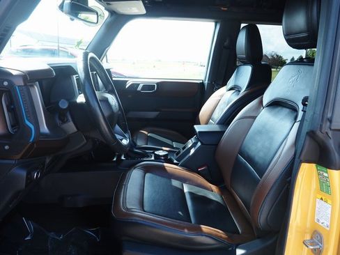 Used 2021 Ford Bronco Outer Banks image 6