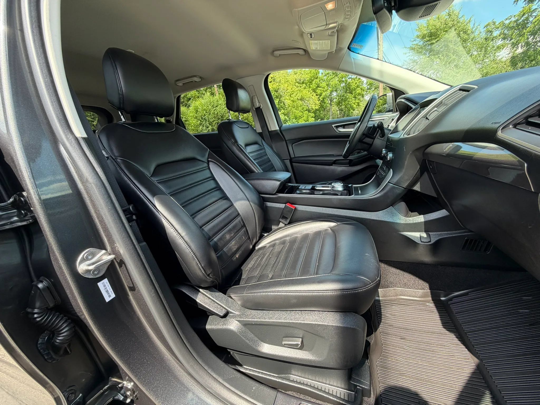 Used 2019 Ford Edge SEL w/ Equipment Group 201A AWD/4WD image 15