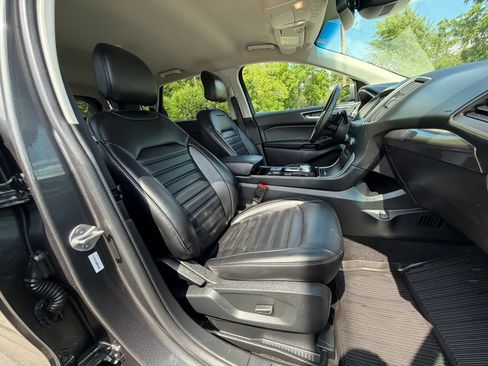 Used 2019 Ford Edge SEL w/ Equipment Group 201A AWD/4WD image 15