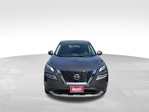 Used 2021 Nissan Rogue SV AWD/4WD image 2