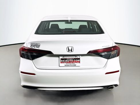Used 2025 Honda Civic Sport image 6