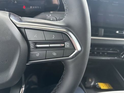 New 2026 Chevrolet Equinox LT AWD/4WD image 18