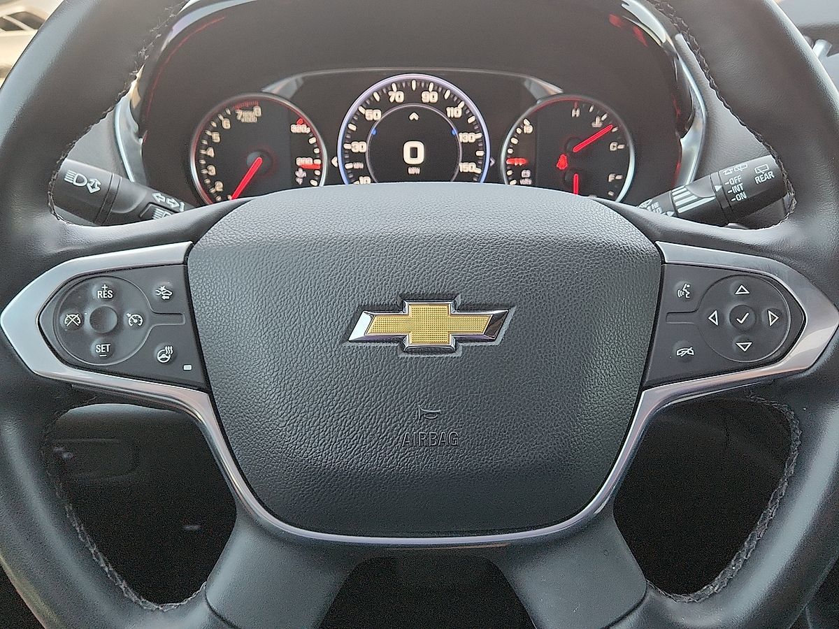 Used 2023 Chevrolet Traverse High Country AWD/4WD image 12