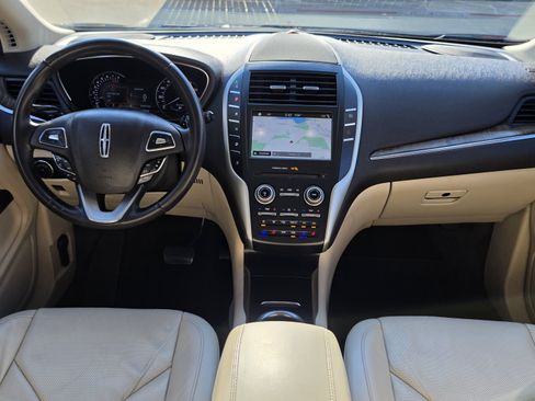 Used 2017 Lincoln MKC Reserve AWD/4WD image 35