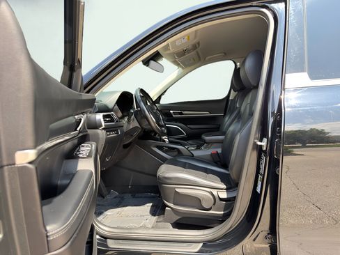Used 2022 Kia Telluride LX AWD/4WD image 16