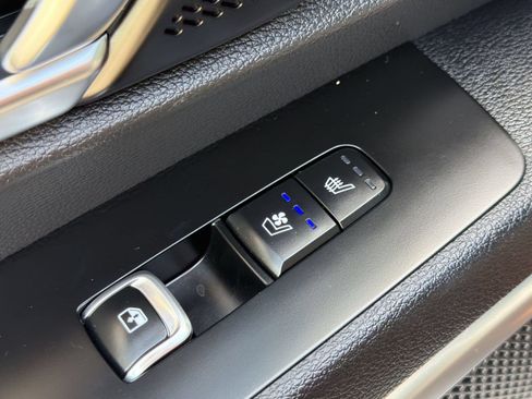 Used 2024 Kia Telluride SX Prestige X-Pro AWD/4WD image 30