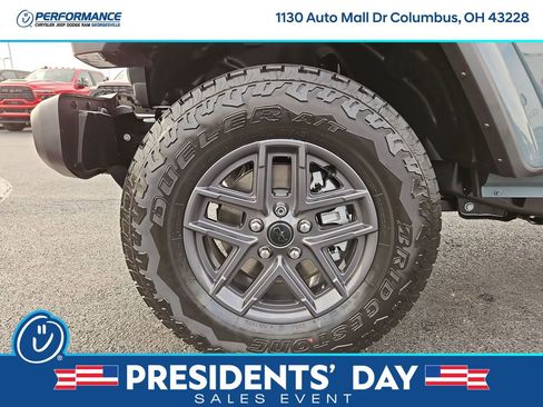 New 2026 Jeep Gladiator Sport image 10