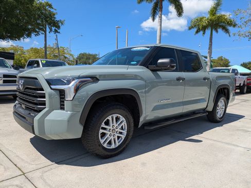 Used 2024 Toyota Tundra SR5 w/ SR5 Convenience Package RWD image 7