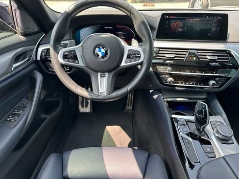 Used 2020 BMW M550i xDrive AWD/4WD image 15