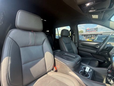 Used 2024 Chevrolet Tahoe RST w/ Luxury Package AWD/4WD image 26