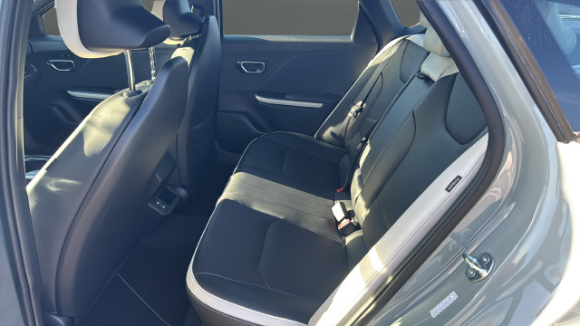 New 2026 Kia K4 EX FWD image 24