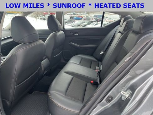 Used 2019 Nissan Altima 2.5 SR w/ SR Premium Package image 13