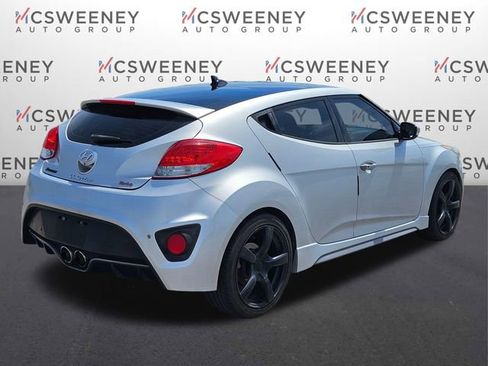 Used 2015 Hyundai Veloster Turbo w/ Option Group 04 FWD image 5