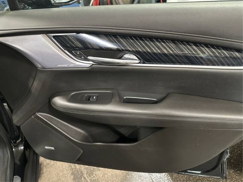 Certified 2023 Cadillac XT6 Premium Luxury w/ Technology Package AWD/4WD image 22