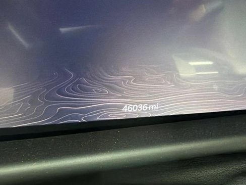Used 2022 Jeep Wagoneer Series III AWD/4WD image 19