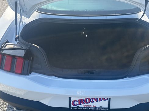 Used 2025 Ford Mustang Premium RWD image 11
