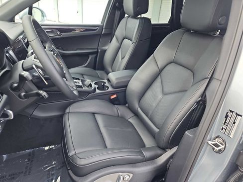 New 2026 Porsche Macan S image 13