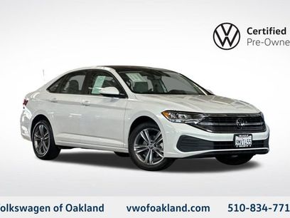 Certified 2024 Volkswagen Jetta SE w/ Panoramic Sunroof Package